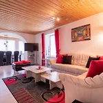 Padrun 8 -weisshornbahn-arosa Zentrum-top Lage * Arosa