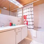 Apartment Haus Padrun 8 *