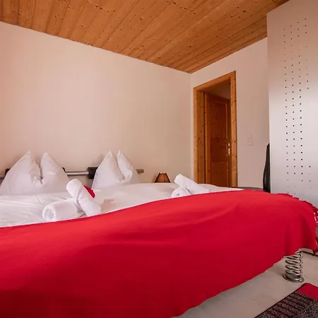 Apartment Haus Padrun 8 Arosa