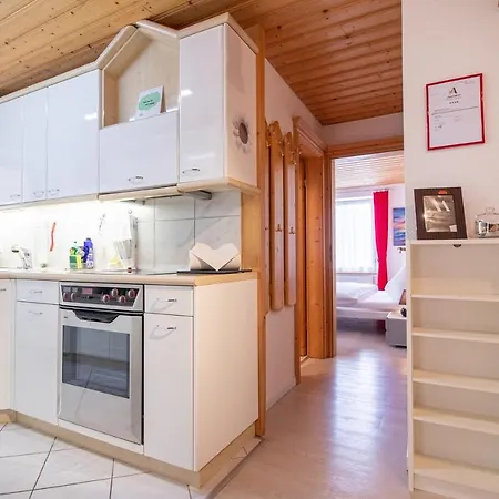 Haus Padrun 8 By Vacations Apartment Arosa