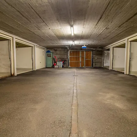 Padrun 8 -weisshornbahn-arosa Zentrum-top Lage *