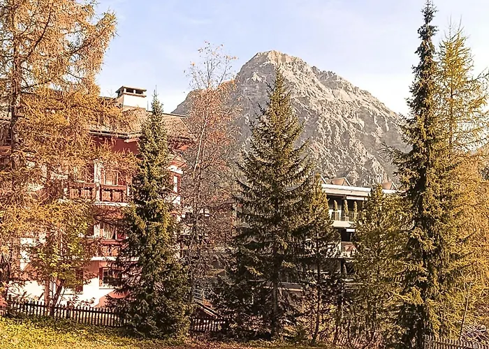 Padrun 8 -weisshornbahn-arosa Zentrum-top Lage